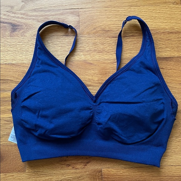 Gymshark Sports Bra - Picture 6 of 8